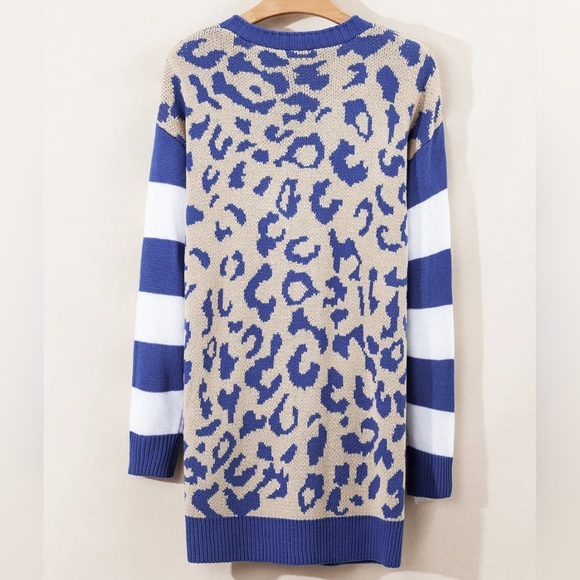 Prowl & Chill Leopard Cardigan - Royal - Picture 4 of 6